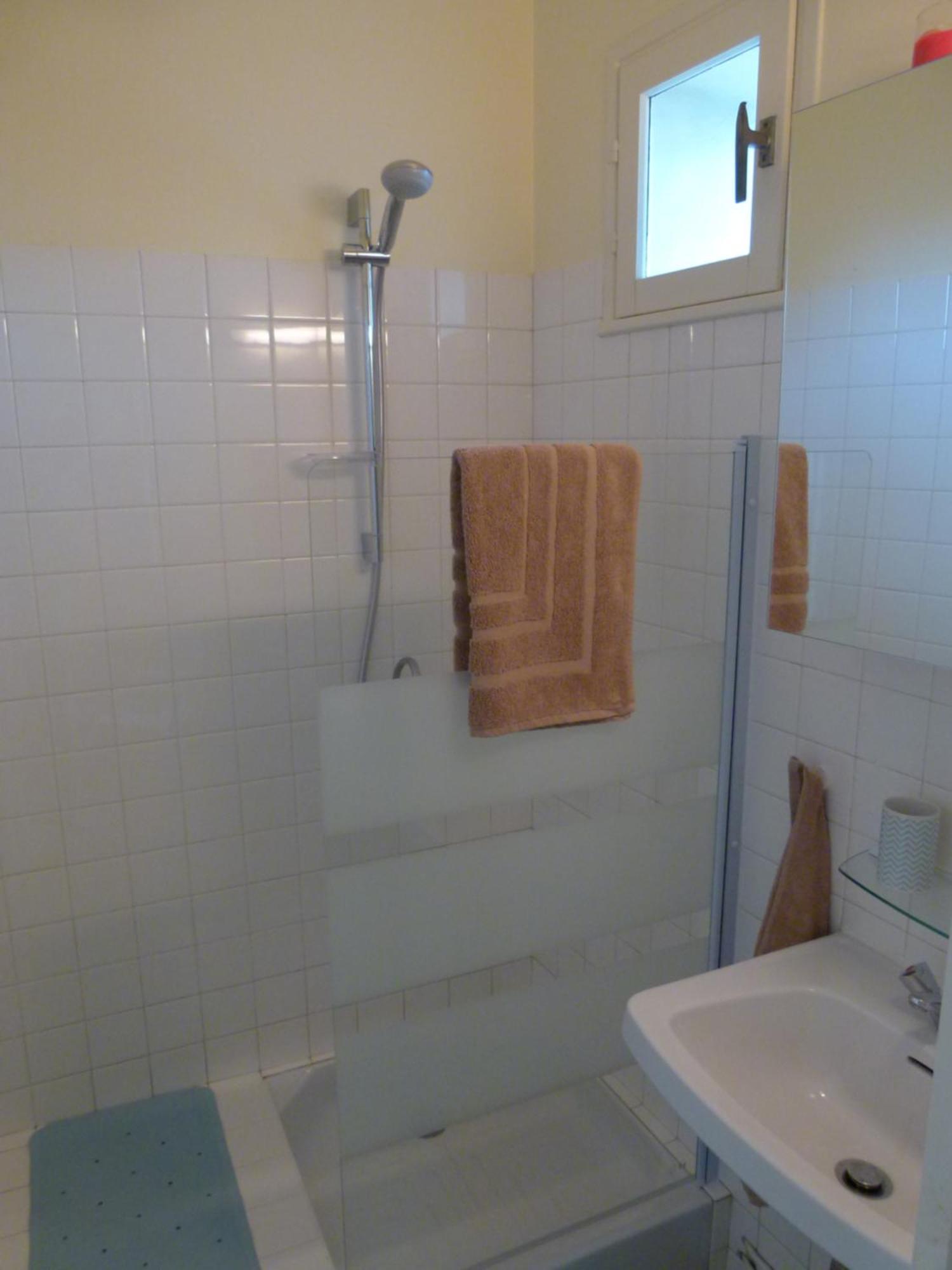 Le Grand Saint-Marc Bed and Breakfast Βαντόμ Δωμάτιο φωτογραφία